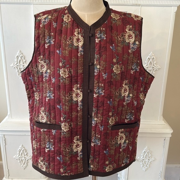 Natural Reflections Maroon Floral Quilted Vest - Picture 1 of 13